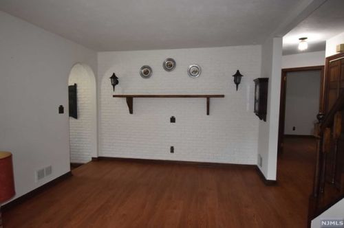 277 Baldwin Ave, N Milford NJ  07646-1903 exterior