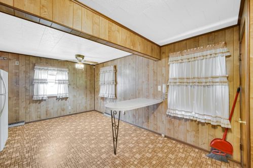 1029 175 St, Hammond IN 46324-3131 exterior