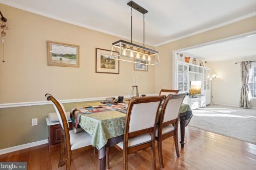 8138 Viola St, Springfield VA  22152-3626 exterior