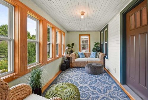 1929 Mifflin St, Madison, WI 53704-4728