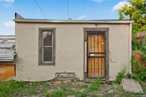 3801 Logan St, Englewood CO 80113-6845 exterior