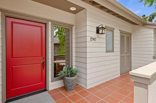 2747 Miradero Dr, Santa Barbara, CA 93105-3058