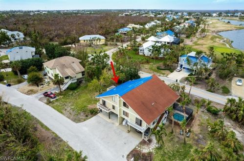 994 Greenwood Ct, Sanibel, FL 33957-3633