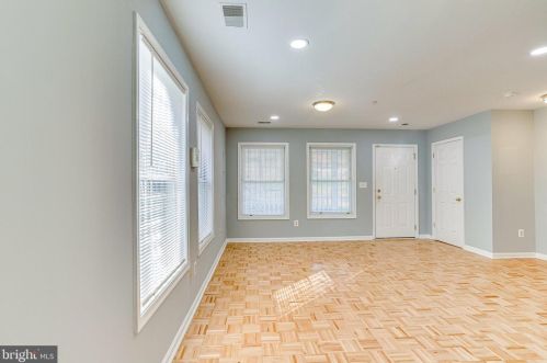 207 54th St, Washington DC  20019-6625 exterior