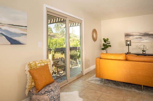 6538 Bell Blf Ave, San Diego CA 92119-1148 exterior