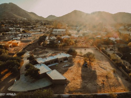 4844 Tomahawk Trl, Scottsdale AZ  85253-2000 exterior