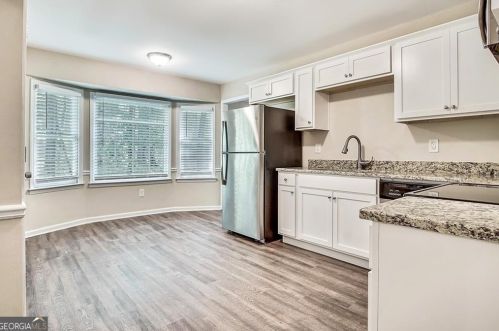 1731 Fieldgreen Overlook, Stone Mountain GA  30088-3136 exterior