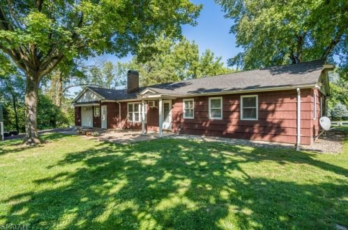 518 Route 31, East Amwell Township NJ  08551-1221 exterior