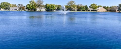 2107 Norfolk Ct, Thiensville, WI 53092-5414