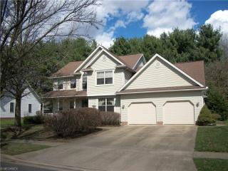 313 Oakdale Dr, Parral, OH 44622-9473
