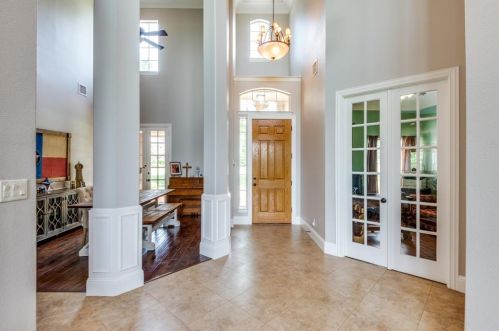 2000 Warwick Crescent Ct, Argyle TX  76226-1525 exterior