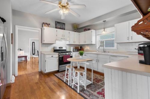 1475 Eliza St, Green Bay, WI 54301-3143