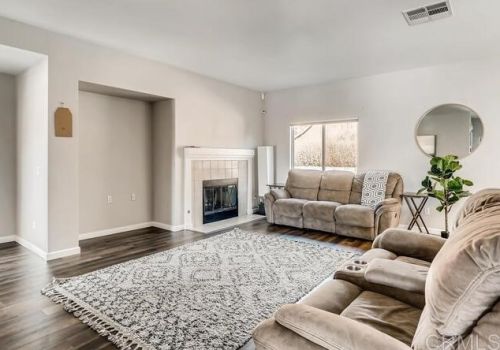 3528 Silktree Ter, San Diego, CA 92113-3160