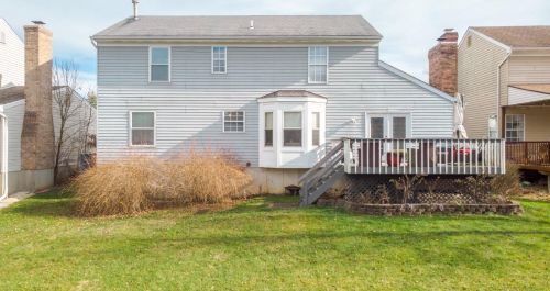 938 Saffron Ln, Milford, OH 45150-5569