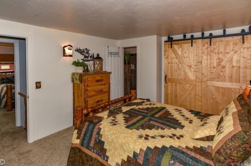 1063 H Ln, Big Bear City CA  92314-9693 exterior