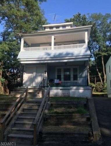 9 Schuyler Ter, East Orange, NJ 07017-1608
