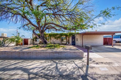 8532 Cuin Pl, Tucson, AZ 85710-5939