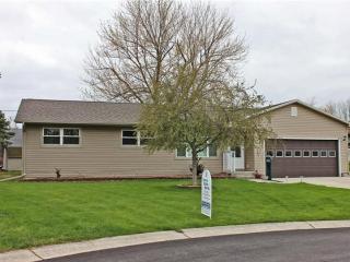 487 Eisenhower Dr, Amsden, OH 44830-1418