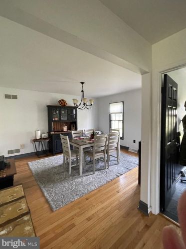 102 Springfield Way, Dover DE  19904-9114 exterior