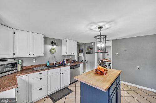 594 Valley Rd, Primrose PA  17901-8852 exterior