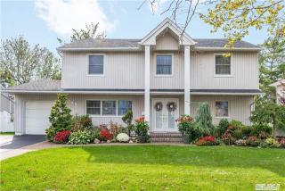 2269 Legion St, North Bellmore NY  11710-4905 exterior