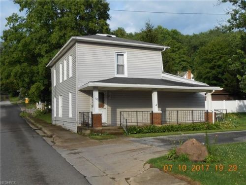 157 Jackson St, Fredericksburg, OH 44627-9596