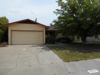 5209 Fernwood Way, Sacramento, CA 95841-2107