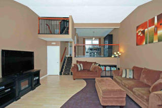 11 Aspen Ct, Fishkill NY  12524-2600 exterior