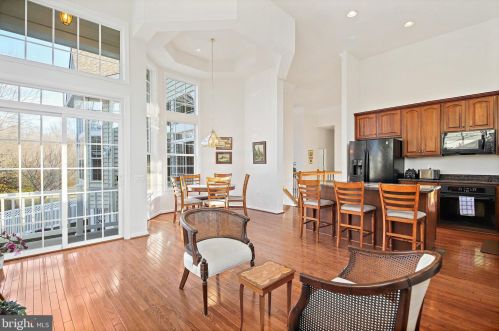 9450 Raith Ct, Bristow VA  20136-3505 exterior