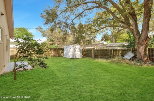 56 45 Ave, Vero Beach FL 32966-2840 exterior