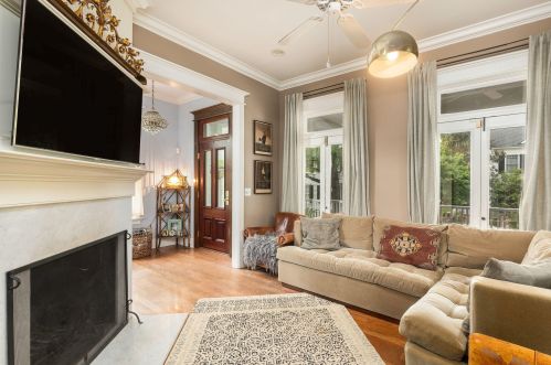 75 Sowell St, Mount Pleasant SC  29464-2660 exterior