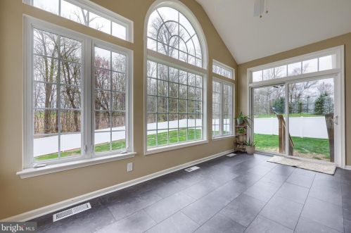 3555 Hardwood Ter, Spring Grove PA  17362-9104 exterior
