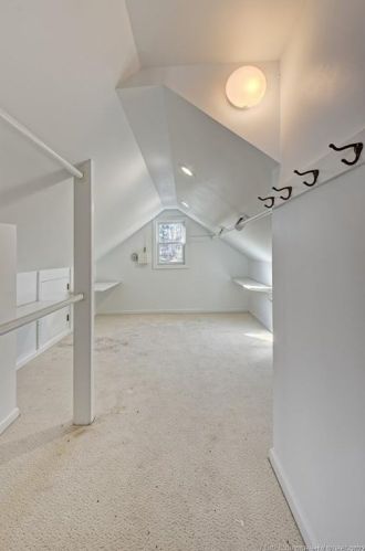 44 Randecker Ln, Kensington CT  06037-1134 exterior