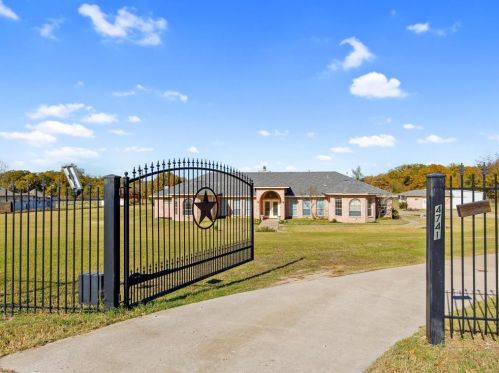 4741 Oak Grove Rendon Rd, Burleson, TX 76028-3123