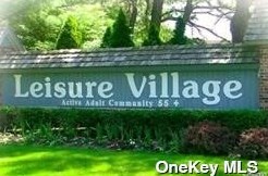 364 Woodbridge Dr, Panamoka, NY 11961-1136