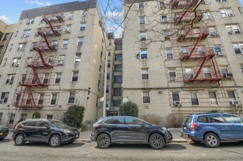 2191 Bolton St, Bronx NY  10462-1369 exterior