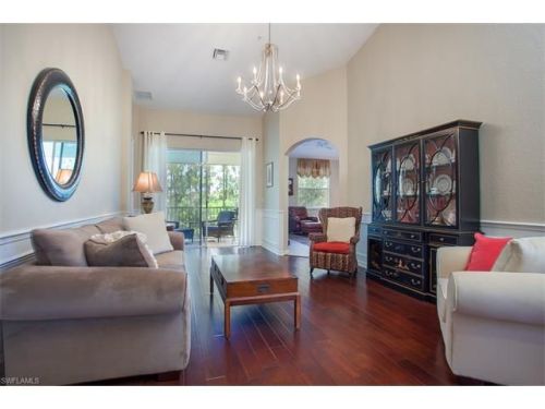 1315 Mariposa Cir, Naples FL 34105-7230 exterior