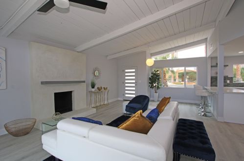 72334 Barbara Dr, Rancho Mirage, CA 92270-4910