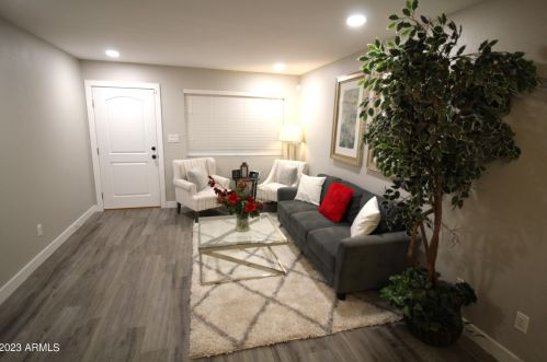 4027 Culver St, Phoenix, AZ 85009-3138