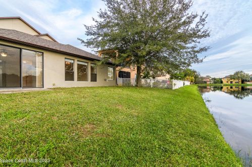 2773 Glenridge Cir, Merritt Island FL  32953-2953 exterior