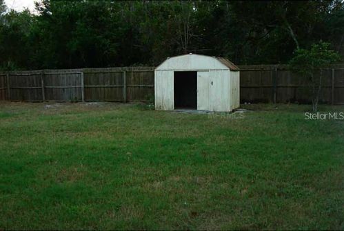 1201 Colerain Ave, Tavares, FL 32778-4142