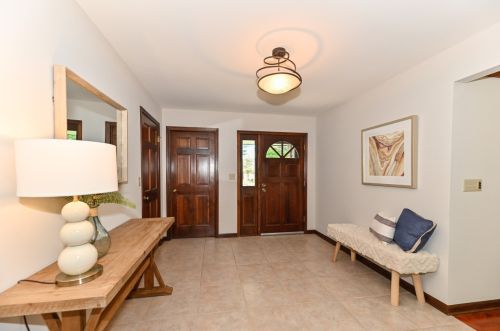 12427 Golf Dr, Thiensville WI  53092-2462 exterior