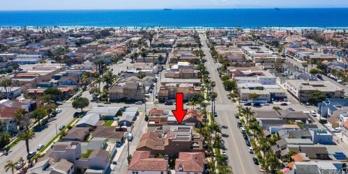 510 15th St, Huntington Beach, CA 92648-4046