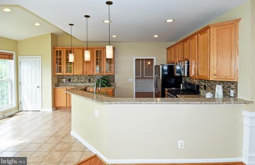 6022 Slippery Rock Rd, Haymarket VA  20169-3312 exterior