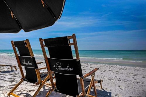 381 Santa Rosa Blvd, Fort Walton Beach FL  32548-6194 exterior