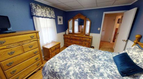 14 Smith St, South Setauket NY  11720-3859 exterior