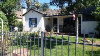 3016 19th St, Bakersfield, CA 93301-3121