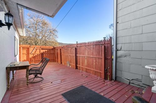 2226 7th Ave, Beaver Falls PA  15010-3717 exterior