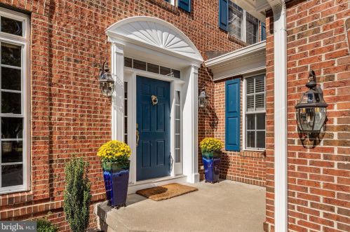 608 Wiltshire Ln, Newtown Square, PA 19073-4431