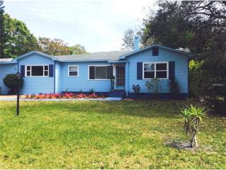2632 56th St, Saint Petersburg, FL 33707-5231
